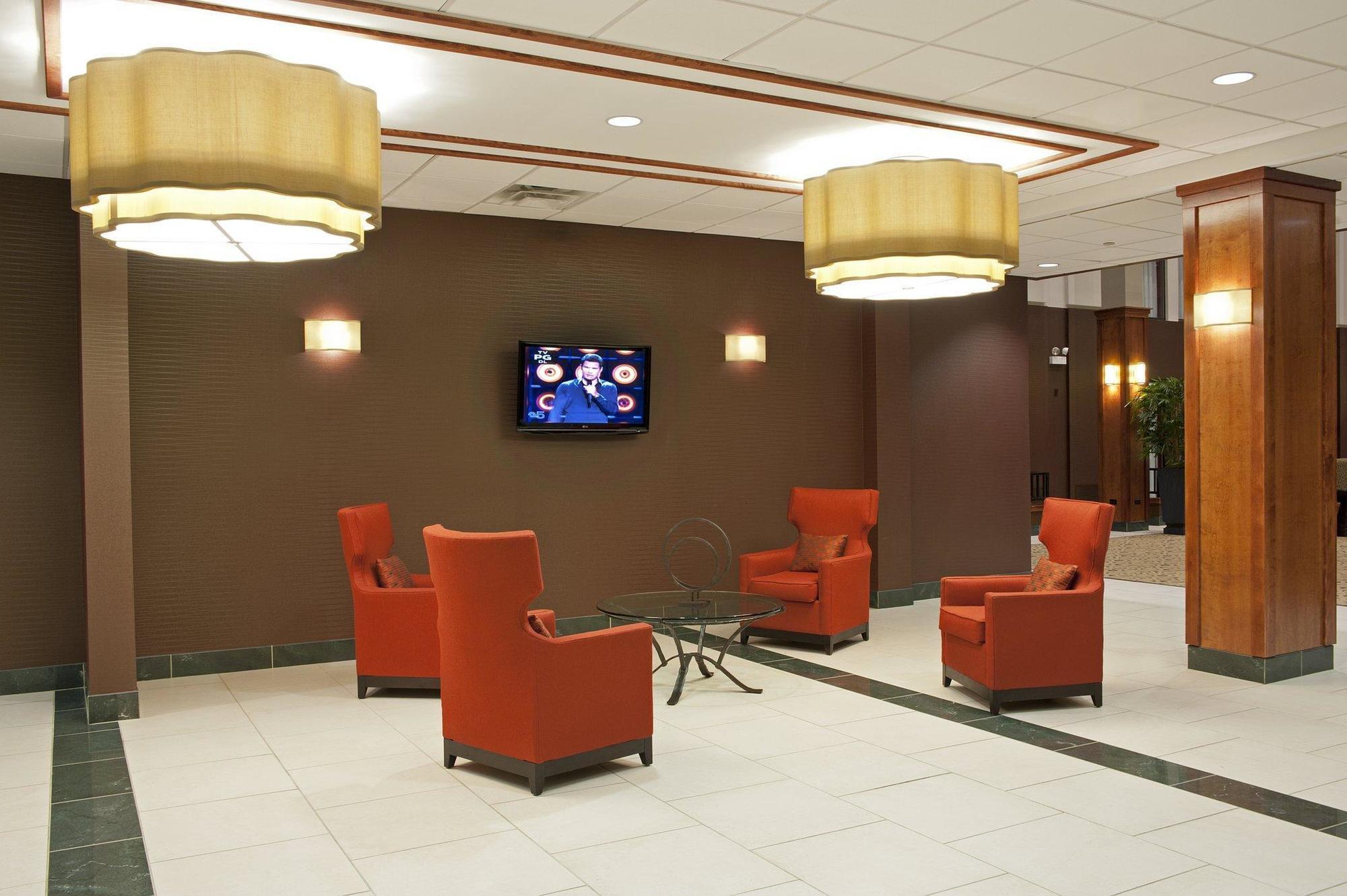 Holiday Inn Itasca - Woodfield Area Exterior photo